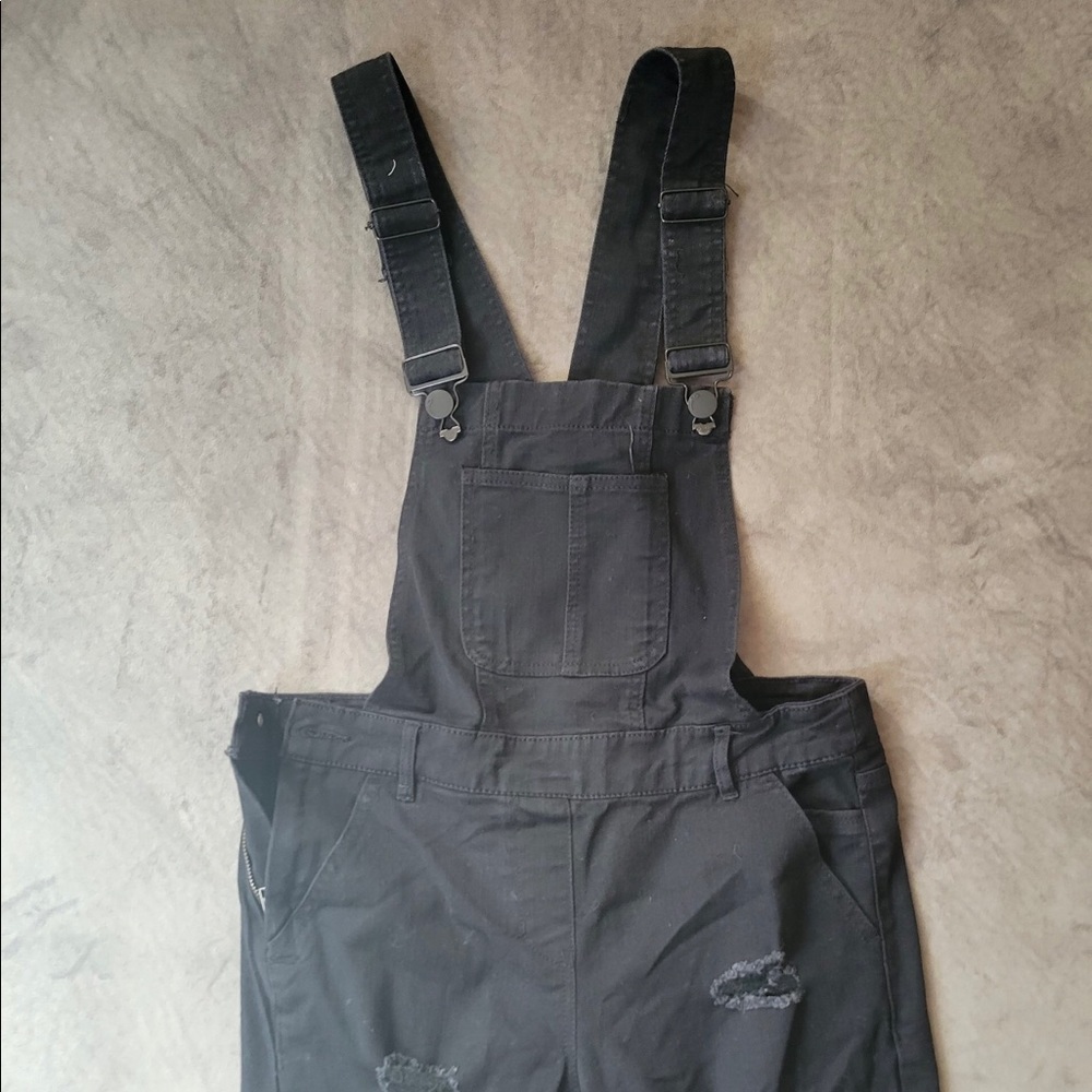 Black dollhouse overalls size 7
